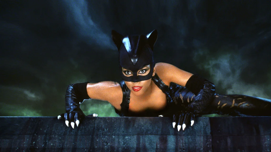 ქალი-კატა ქართულად | Catwoman Qartulad