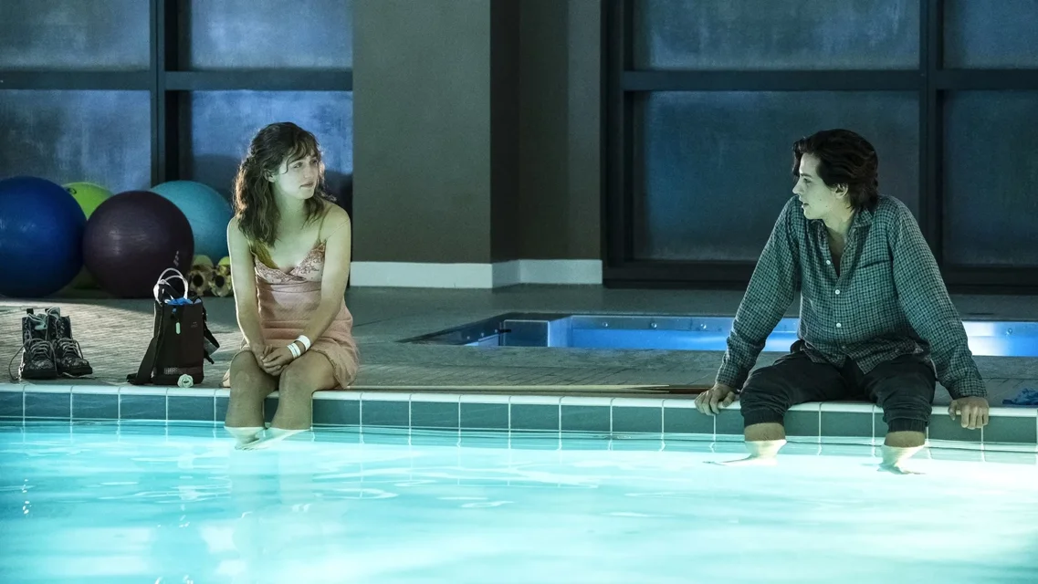ორი ნაბიჯით შორს ქართულად | Five Feet Apart Qartulad